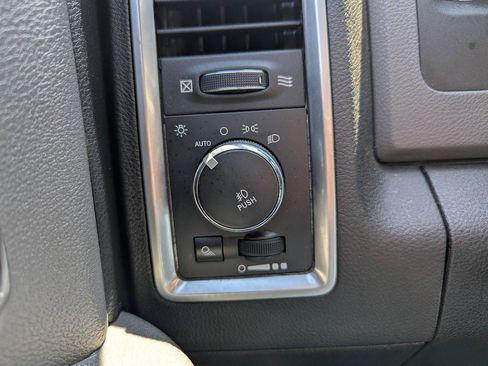 Used 2014 RAM 1500 Big Horn AWD/4WD image 12