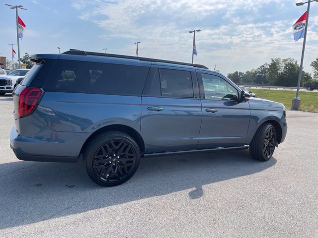 New 2027 Ford Expedition Max Platinum w/ Stealth Performance Package AWD/4WD image 13