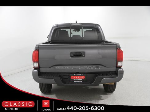 Used 2023 Toyota Tacoma SR w/ SR Convenience Package RWD image 18