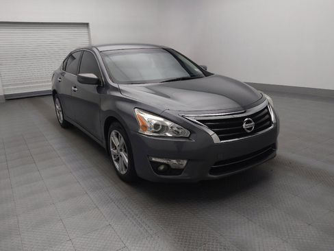 Used 2015 Nissan Altima 2.5 SV image 13