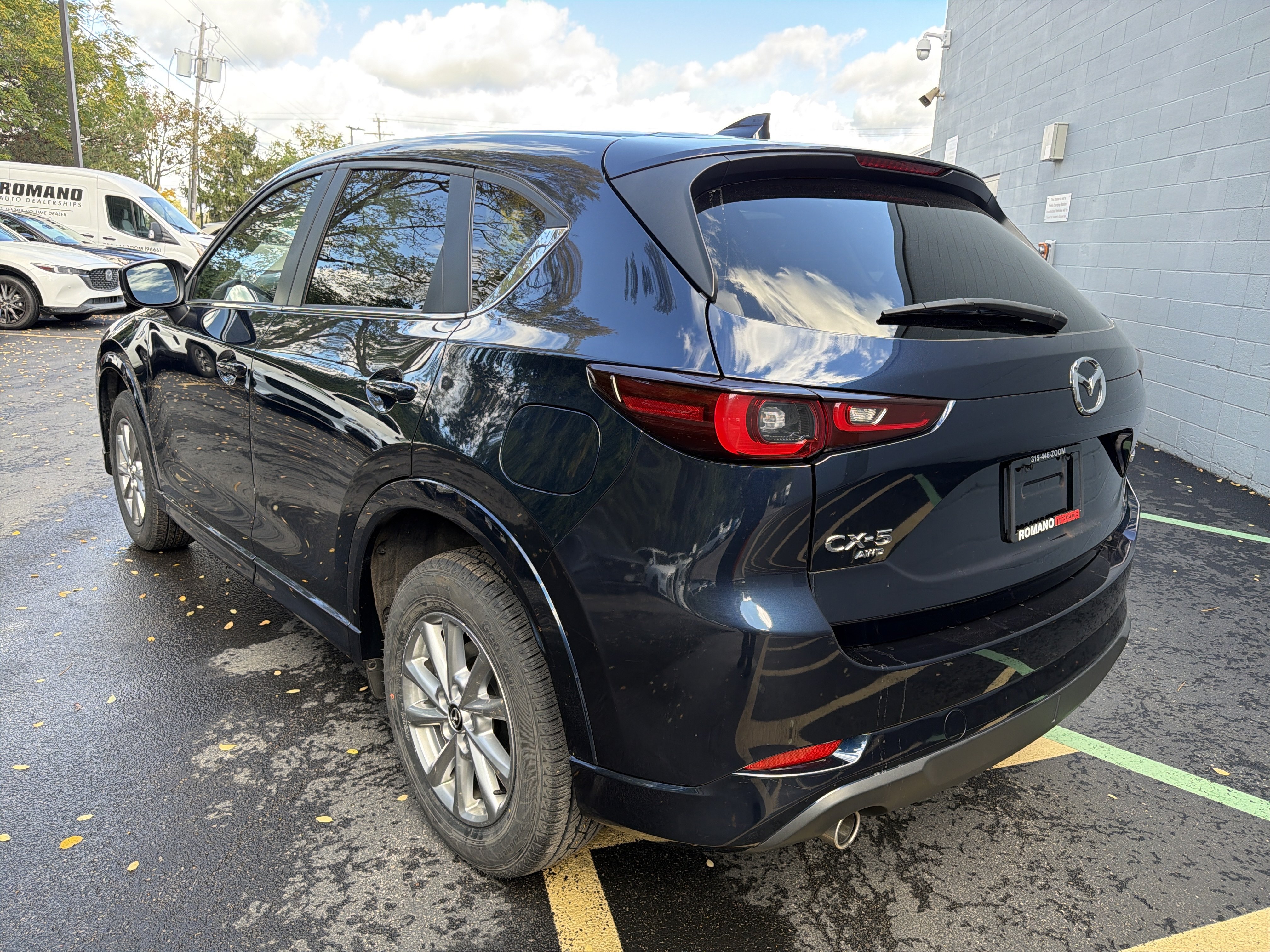 Used 2024 MAZDA CX-5 AWD 2.5 S w/ Select Package image 5
