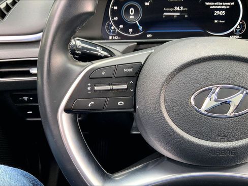 Used 2020 Hyundai Sonata SEL w/ Convenience + Sunroof Package FWD image 16