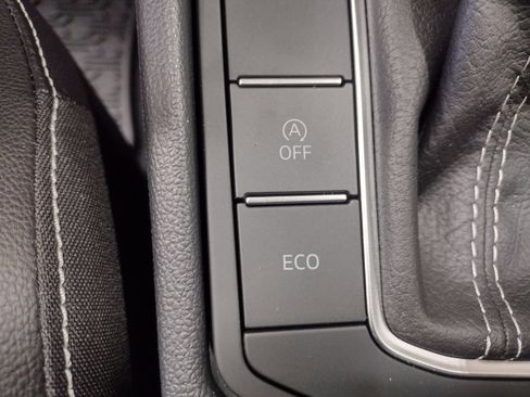 New 2026 Volkswagen Jetta SE image 28