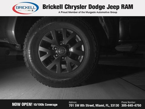 Used 2020 Toyota Tacoma SR5 image 16