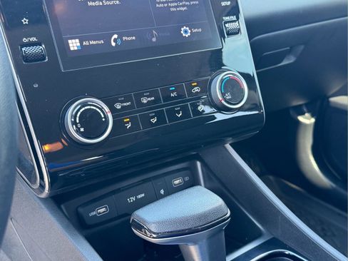 Used 2023 Hyundai Tucson SEL w/ Winter Package image 22