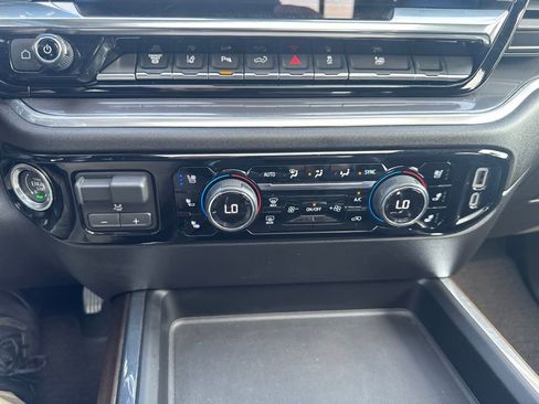 Used 2026 Chevrolet Silverado 2500 High Country w/ Technology Package AWD/4WD image 24