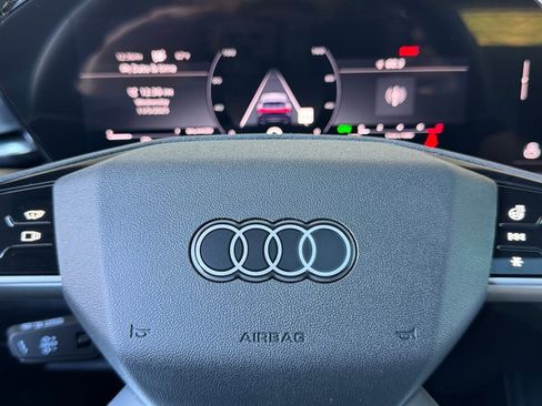 New 2025 Audi Q5 Prestige image 29