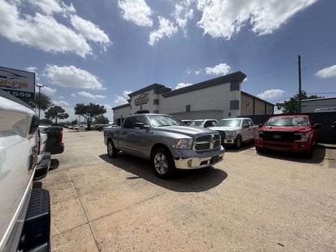Used 2019 RAM 1500 Big Horn RWD image 42