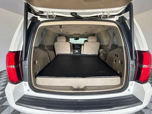 Used 2017 Chevrolet Tahoe Premier AWD/4WD image 31