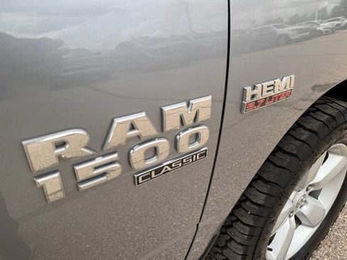Used 2023 RAM 1500 Classic SLT AWD/4WD image 33