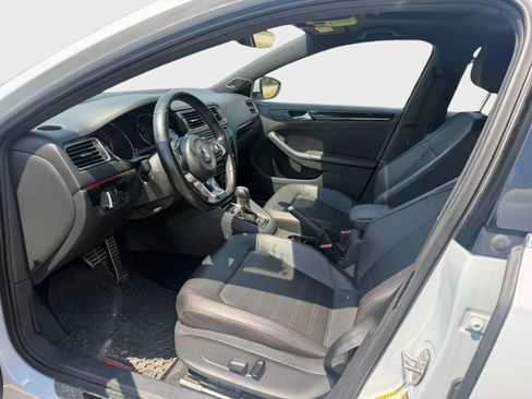 Used 2017 Volkswagen Jetta GLI FWD image 12