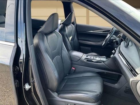 Used 2023 INFINITI QX60 Luxe w/ Cargo Package image 7