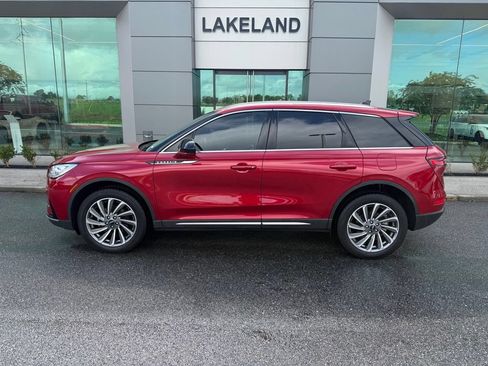 Used 2023 Lincoln Corsair Reserve w/ Towing Package FWD image 1