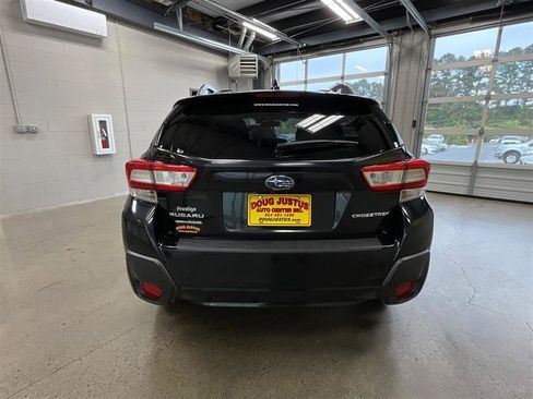 Used 2019 Subaru Crosstrek 2.0i Premium w/ Eyesight System AWD/4WD image 4