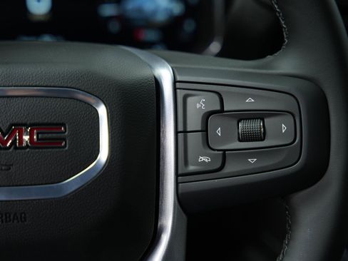 New 2026 GMC Sierra 1500 Elevation image 31