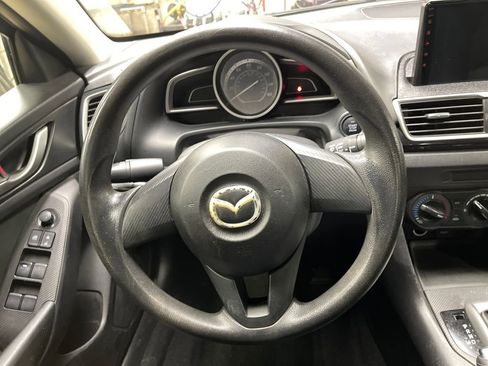 Used 2015 MAZDA MAZDA3 i SV image 17