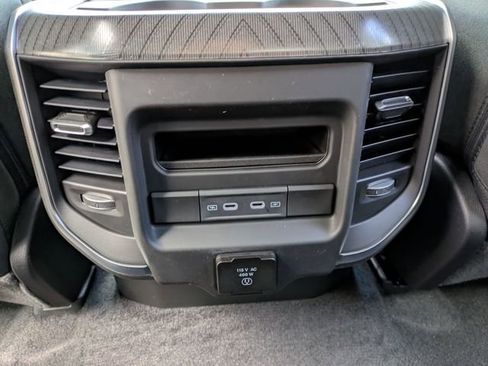 New 2026 RAM 1500 4x4 Crew Cab image 22