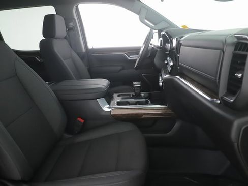 Used 2025 GMC Sierra 1500 Elevation image 30