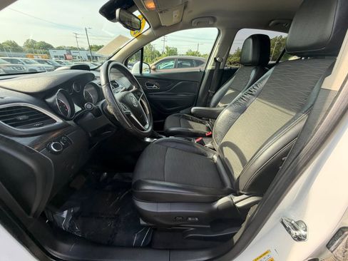Used 2016 Buick Encore AWD image 21