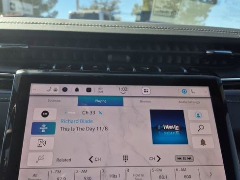 New 2024 Jeep Grand Cherokee Overland w/ Advanced Protech Group III image 37