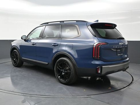Used 2023 Kia Telluride EX X-Line image 3