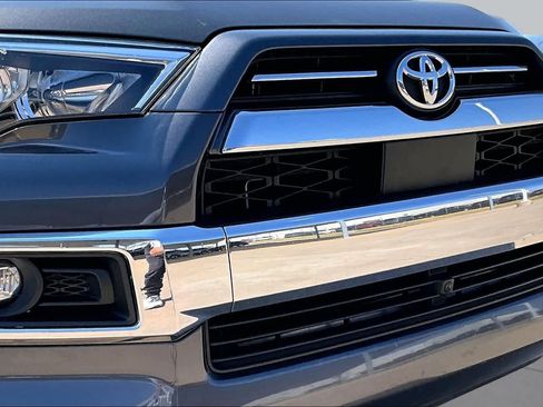 Used 2023 Toyota 4Runner Limited AWD/4WD image 29