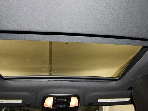 Used 2024 Dodge Durango GT image 11