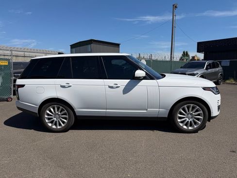 Used 2020 Land Rover Range Rover HSE AWD/4WD image 4