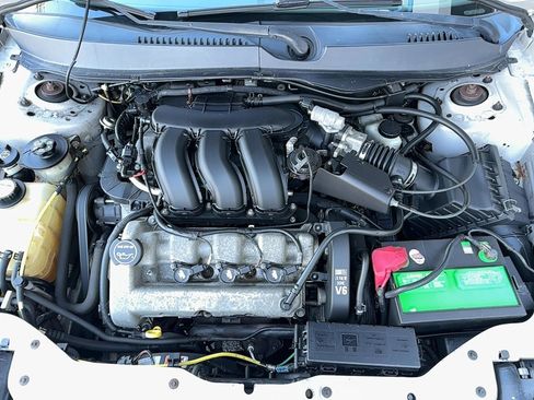 Used 2005 Mercury Sable LS image 24