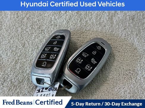 Certified 2023 Hyundai Tucson Limited w/ Winter Package image 32
