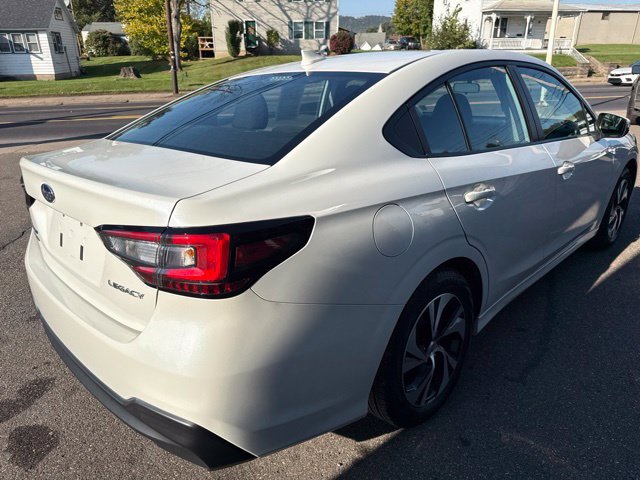 Used 2025 Subaru Legacy Premium AWD/4WD image 6