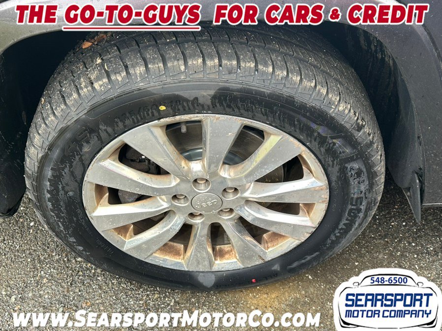 Used 2018 Jeep Cherokee Overland AWD/4WD image 6