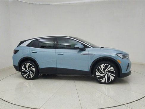 Used 2025 Volkswagen ID.4 Pro S Plus image 61