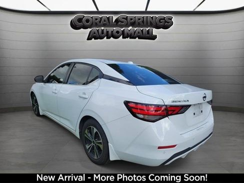 Certified 2021 Nissan Sentra SV FWD image 3