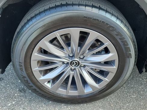 Used 2025 MAZDA CX-90 3.3 Turbo w/ Preferred Package AWD/4WD image 5