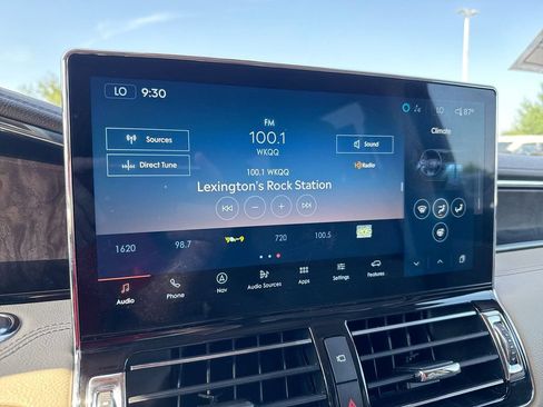 Used 2022 Lincoln Navigator L Reserve AWD/4WD image 14