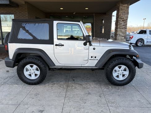 Used 2008 Jeep Wrangler X image 5