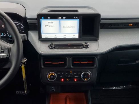 Certified 2024 Ford Maverick XLT w/ XLT Luxury Package image 26