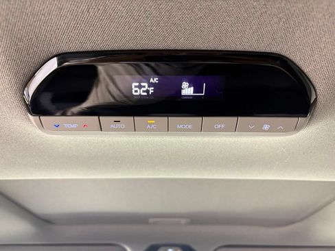 New 2026 Kia EV9 Wind AWD/4WD image 41