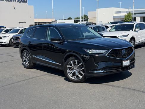 Used 2023 Acura MDX FWD w/ Technology Package image 2