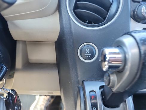Used 2014 Honda Pilot Touring image 31