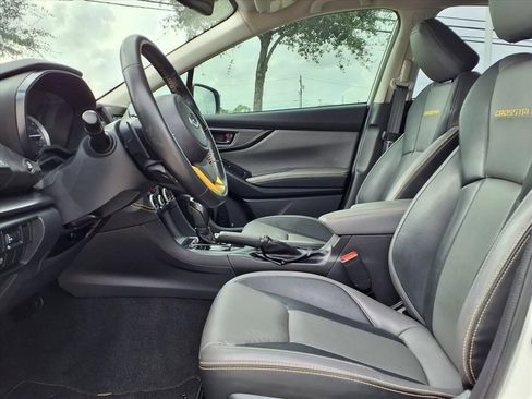 Used 2022 Subaru Crosstrek 2.5i Sport w/ Popular Package #3 image 9