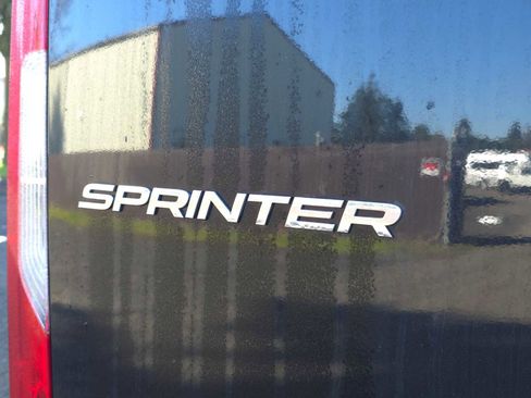 New 2025 Mercedes-Benz Sprinter 2500 image 18