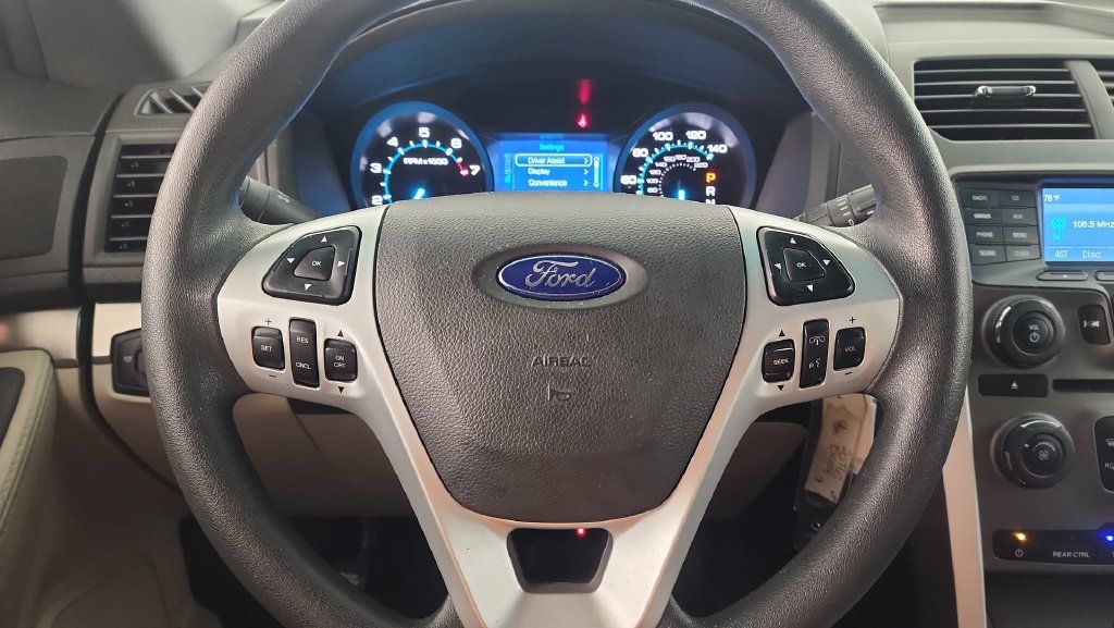Used 2015 Ford Explorer FWD image 12