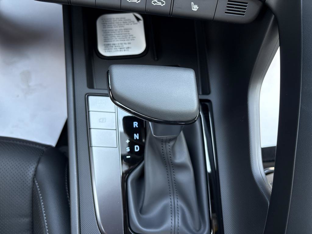 New 2026 Hyundai Elantra SEL Sport FWD image 15