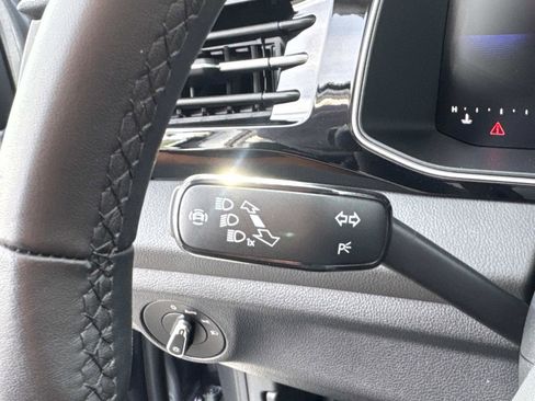 Certified 2025 Volkswagen Jetta S image 30