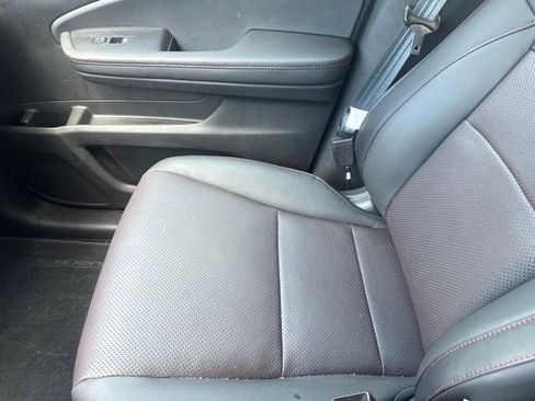 Used 2024 Honda Ridgeline Black Edition image 11