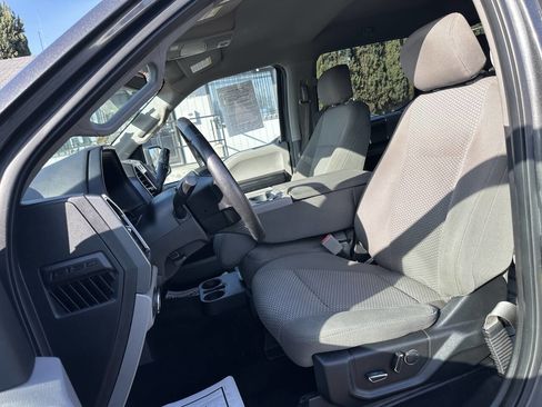 Used 2018 Ford F150 XLT w/ Equipment Group 302A Luxury image 19