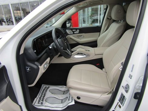 Used 2020 Mercedes-Benz GLS 450 GLS 450 4MATIC SPORT UTILITY 4 image 10