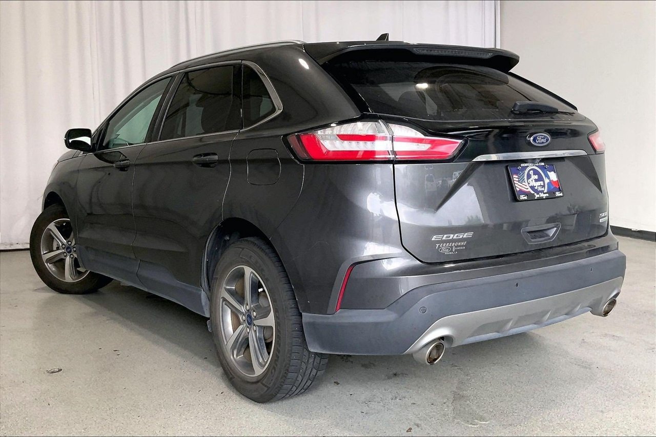 Used 2019 Ford Edge SEL w/ Equipment Group 201A FWD image 5